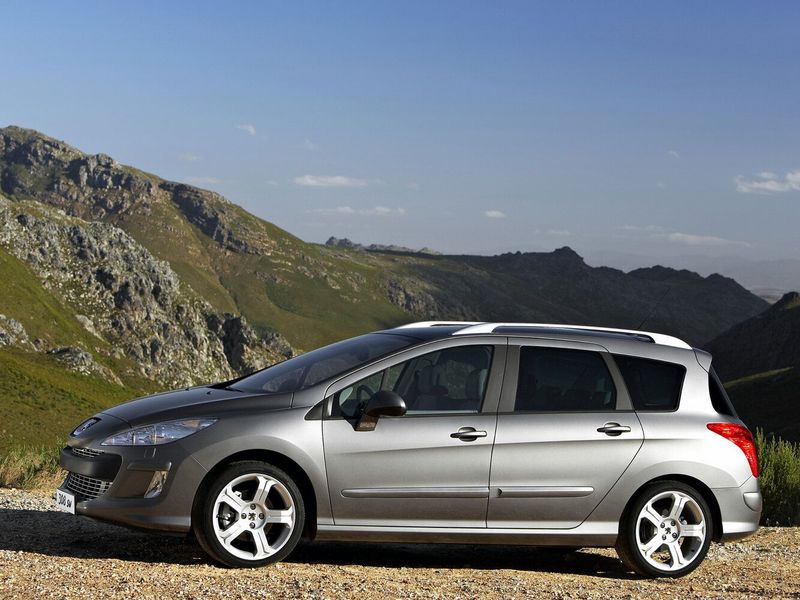 Peugeot 308 I, Универсал 5 дв. — вид слева