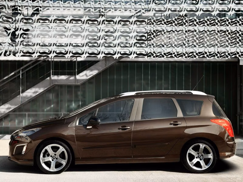 Peugeot 308 I Рестайлинг, Универсал 5 дв. — вид слева