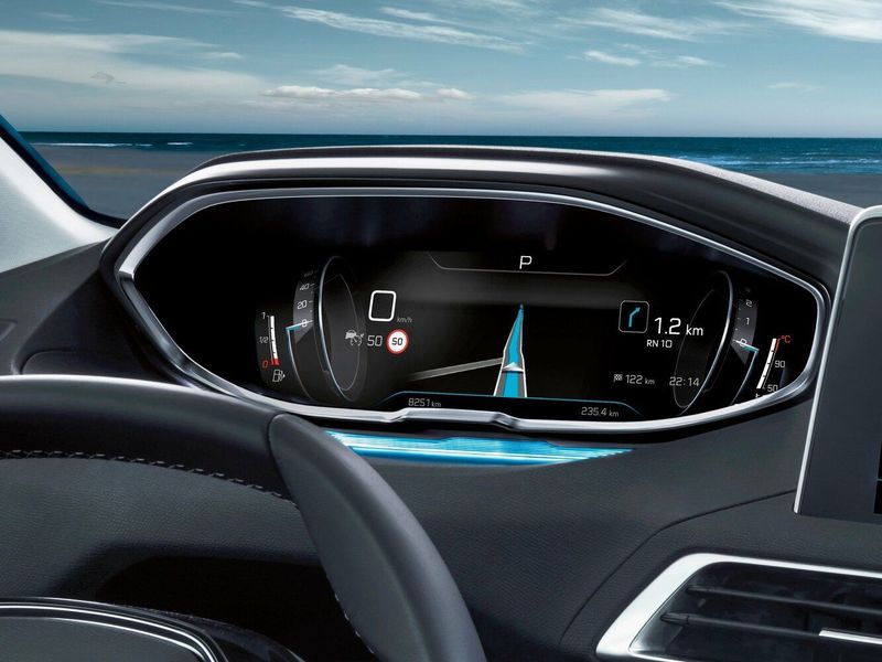 Peugeot 5008 II, Внедорожник 5 дв. — панель приборов