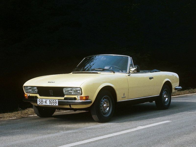 Peugeot 504, Кабриолет — вид спереди справа