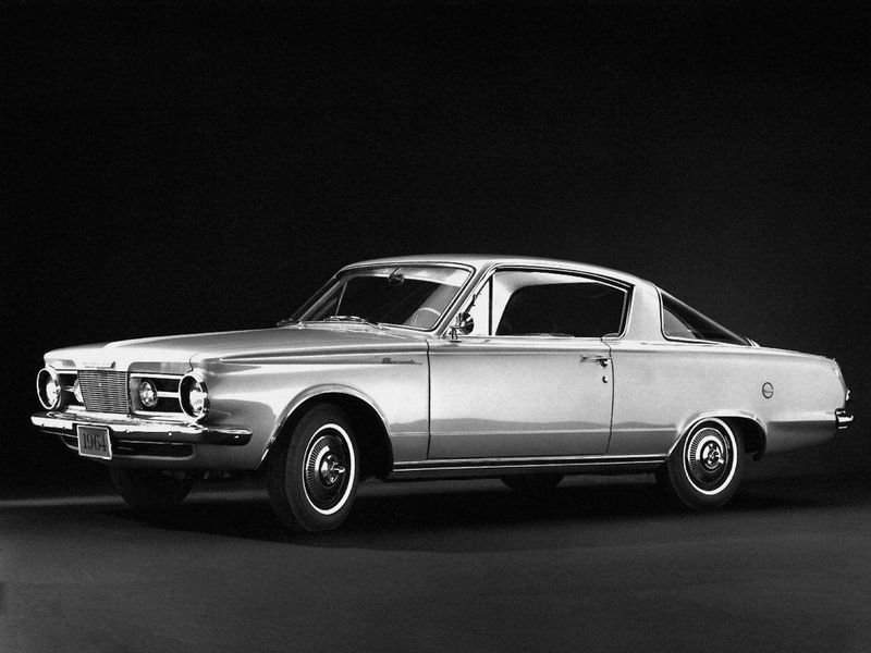 Plymouth Barracuda، كوبيه — منظر أمامي أيمن