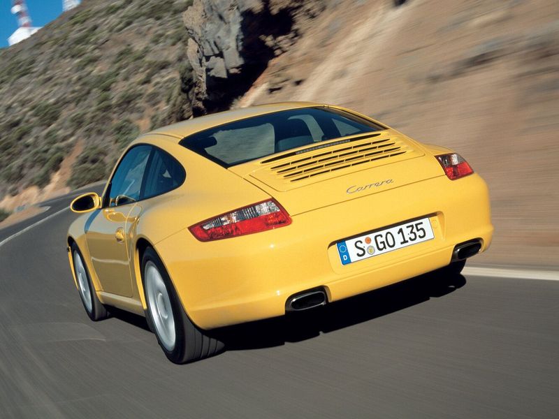 Porsche 911 VI (997), Купе — вид сзади справа