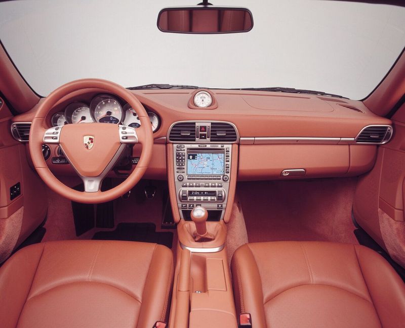 Porsche 911 VI (997), Тарга Targa — передняя панель