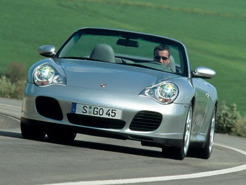 Porsche 911 عملية فيس ليفت V (996)، قابلة للتحويل — منظر أمامي أيمن
