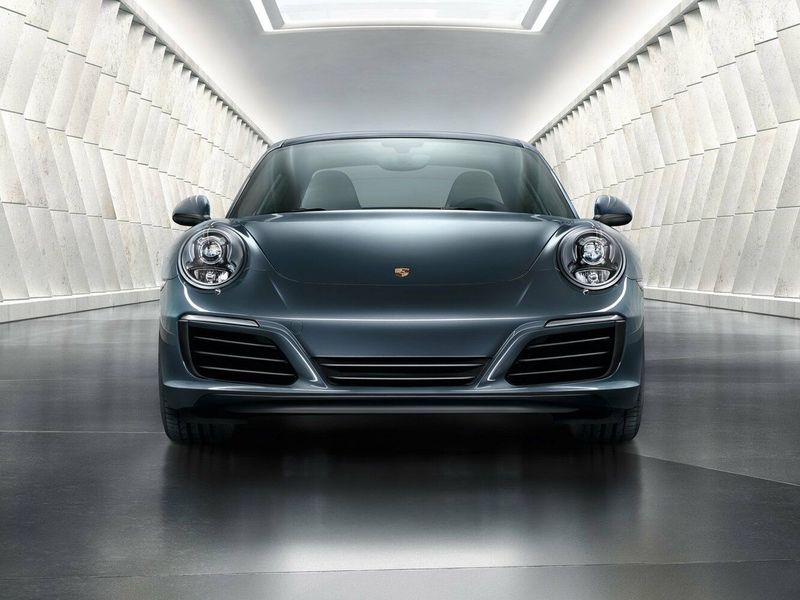Porsche 911 VII (991.2) Рестайлинг, Купе — вид спереди
