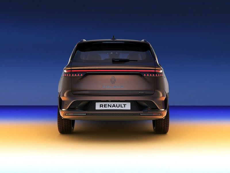 Renault Grand Koleos، دفع رباعي 5 أبواب — منظر خلفي