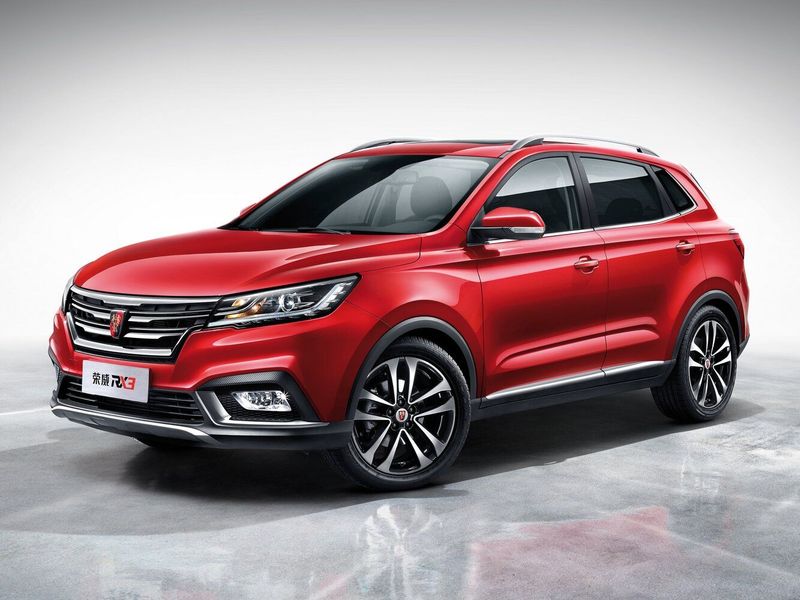 Roewe RX3, SUV 5 dr. — front three-quarter view