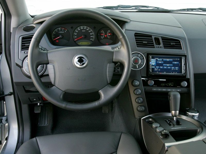 SsangYong Kyron I، دفع رباعي 5 أبواب — لوحة القيادة