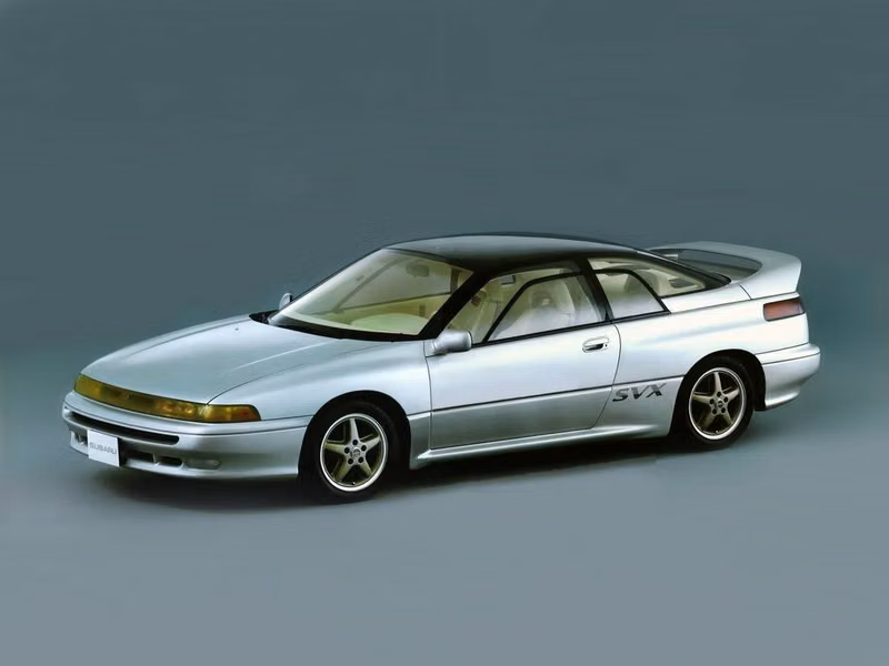 Subaru SVX, Купе — вид спереди справа