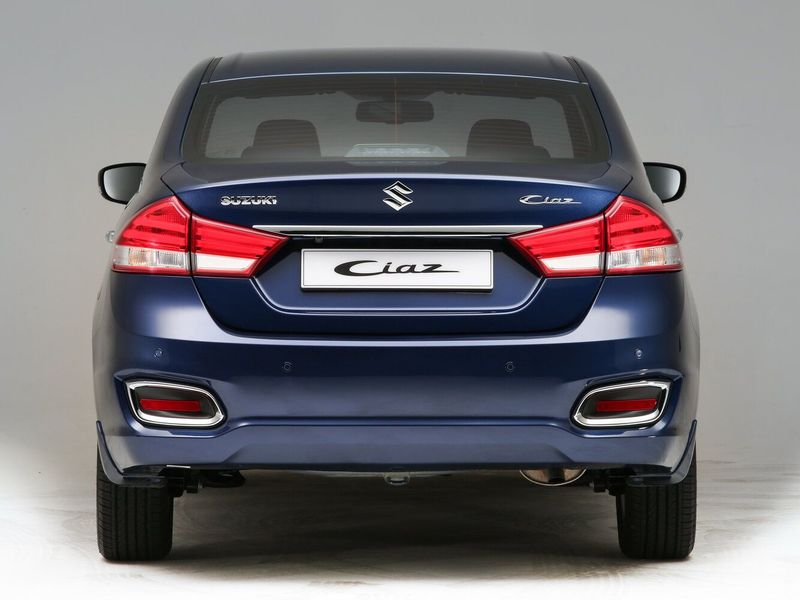 Suzuki Ciaz I Рестайлинг, Седан — вид сзади