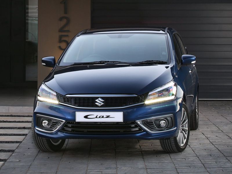 Suzuki Ciaz I Рестайлинг, Седан — вид спереди