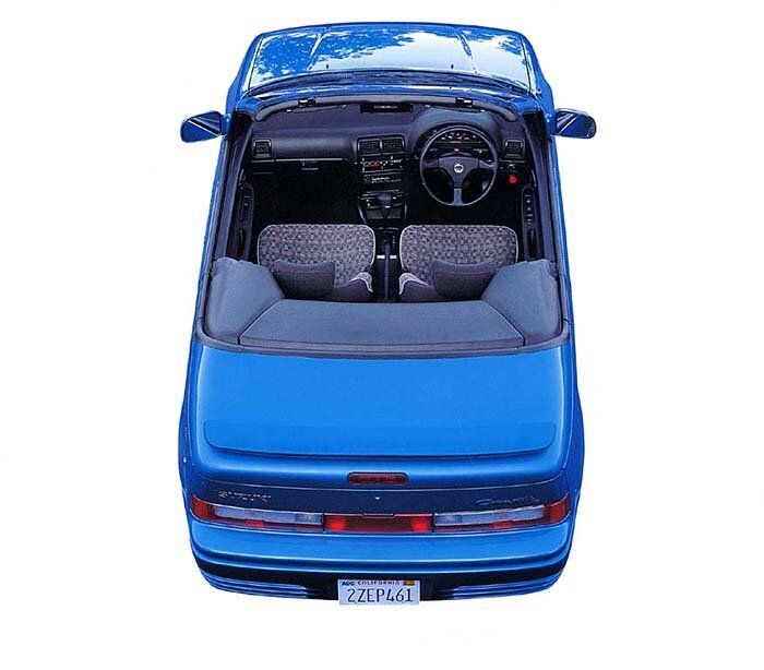 Suzuki Cultus ثانياً، قابلة للتحويل — منظر عام للمقصورة
