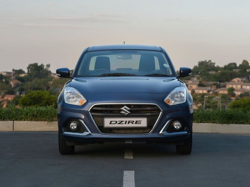 Suzuki DZire ثالثاً فيس ليفت، سيدان — منظر أمامي