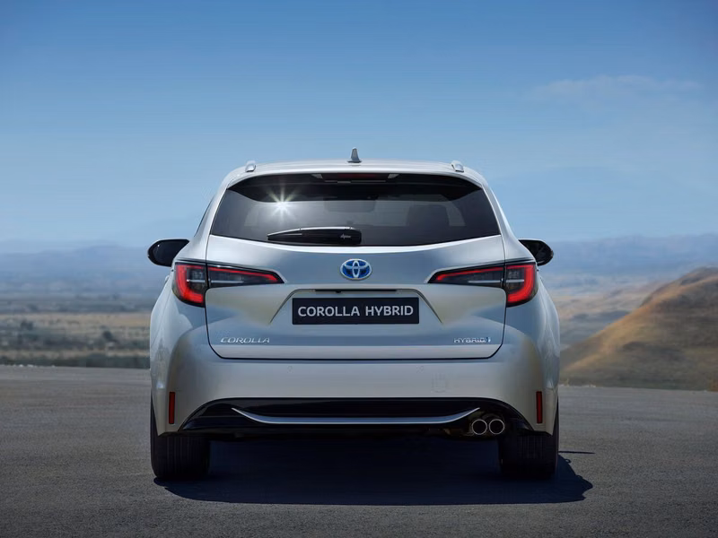 Toyota Corolla XII (E210)، واجون 5 أبواب — منظر خلفي