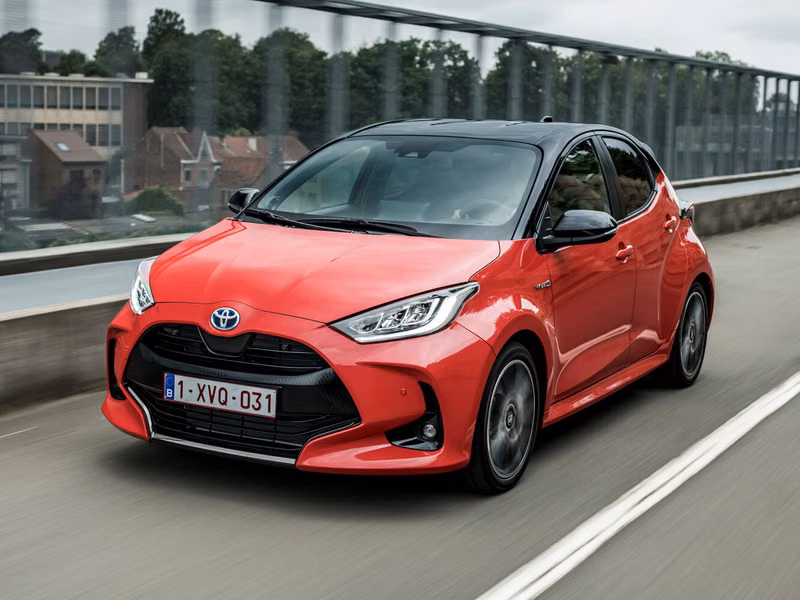 Toyota Yaris IV (XP210), Хэтчбек 5 дв. — вид спереди слева