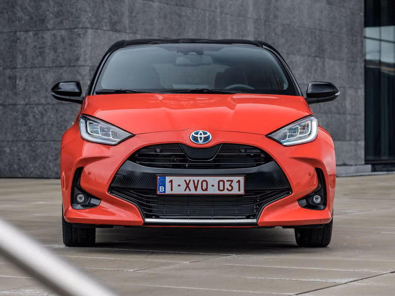 Toyota Yaris IV (XP210), Хэтчбек 5 дв. — вид спереди