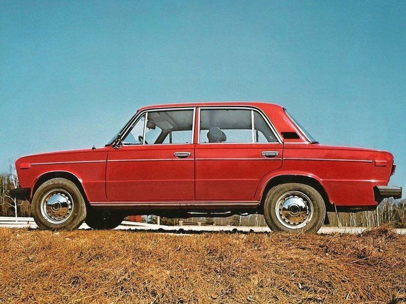 LADA (VAZ) 2106, Седан — вид слева