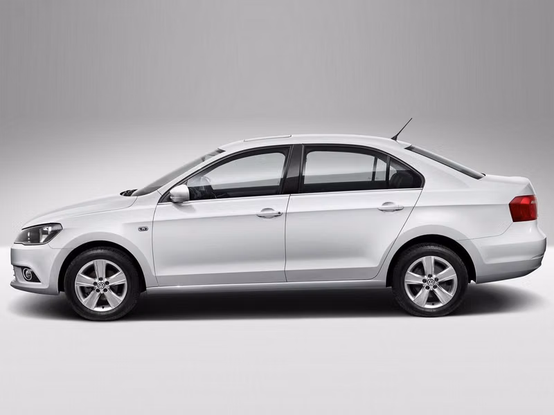 Volkswagen Jetta II (السوق الصينية)، سيدان — منظر من الجانب الأيسر