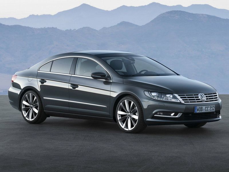 Volkswagen Passat CC أنا فيس ليفت، سيدان — منظر أمامي أيمن