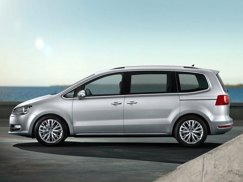 Volkswagen Sharan II, Минивэн — вид слева
