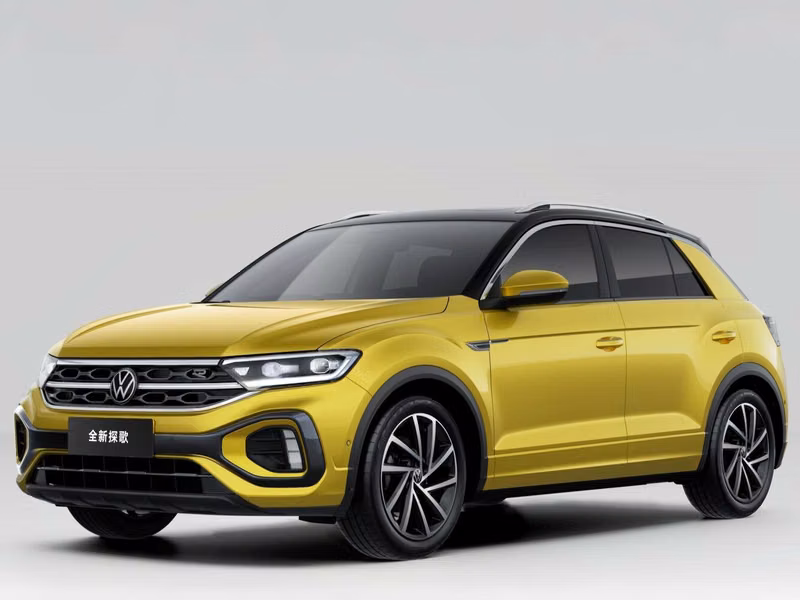 Volkswagen T-Roc (السوق الصينية) عملية تجديد، دفع رباعي 5 أبواب — منظر أمامي بزاوية ثلاثة أرباع