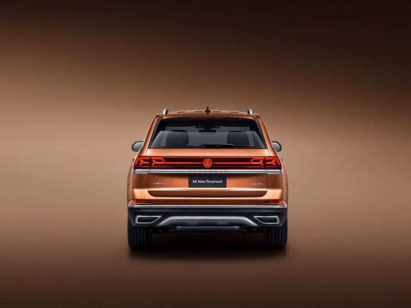 Volkswagen Teramont I فيس ليفت (السوق الصينية)، دفع رباعي 5 أبواب — منظر خلفي