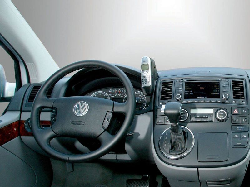 Volkswagen Transporter T5، ميني فان Long — لوحة القيادة
