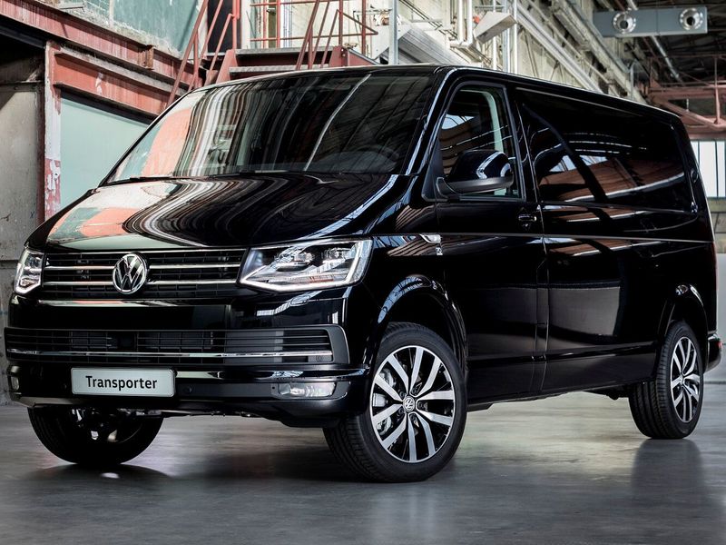 Volkswagen Transporter T6، فان Long — منظر أمامي أيمن