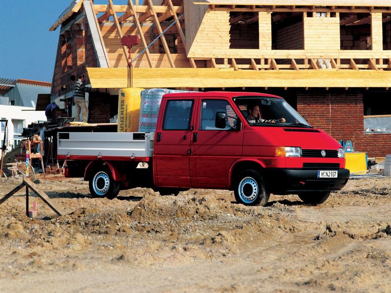 Volkswagen Transporter T4، بيك أب بكابينة مزدوجة — منظر أمامي أيمن