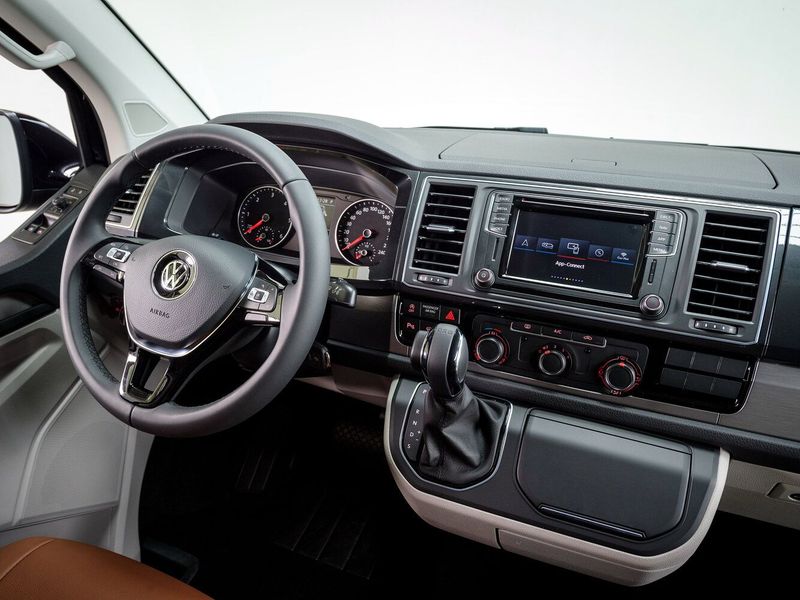 Volkswagen Transporter T6، فان Long — لوحة القيادة
